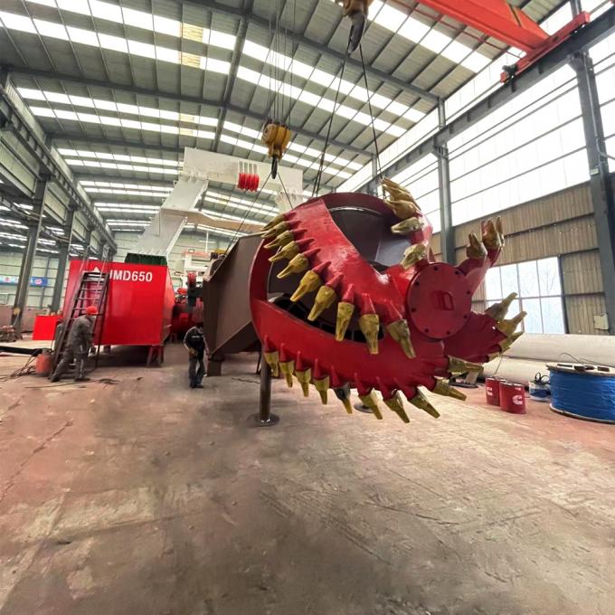 JMD650 Cutter Suction 浚渫船 in workshop