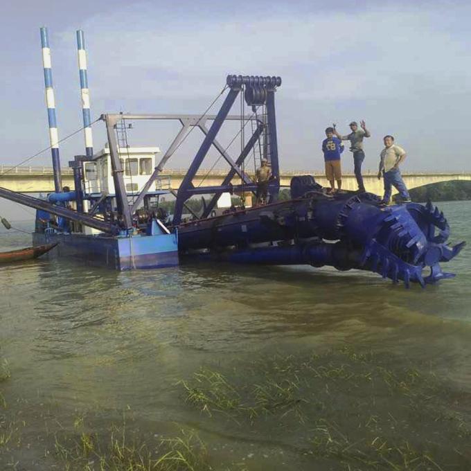 JMD550 22inch Cutter head river 浚渫船 in working site